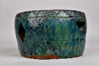 墨綠釉陶矮凳藏品圖，第4張