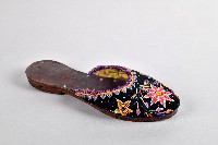 黑底串珠繡花拖鞋-左藏品圖，第1張