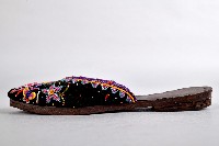 黑底串珠繡花拖鞋-右藏品圖，第4張