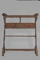 雕花螺鈿木製衣架藏品圖，第2張