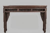 鏤雕四足馬蹄雲捲花草紋神案藏品圖，第2張