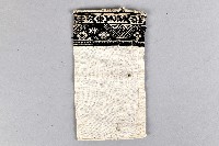 白底黑線花紋刺繡袖口藏品圖，第1張