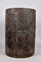 浮雕人面幾何紋穀桶藏品圖，第2張