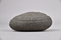 浮雕百步蛇卵形石刻藏品圖，第2張