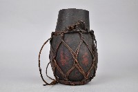 木製盛水器附網狀袋藏品圖，第4張
