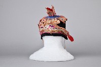 黑底花草刺繡童帽藏品圖，第2張