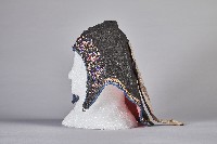 釘線繡花黑布帽藏品圖，第2張