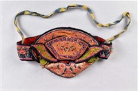 釘線繡花抹額藏品圖，第2張