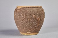 陶製紅胎褐色素面罐藏品圖，第1張