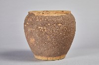 陶製紅胎褐色素面罐藏品圖，第3張