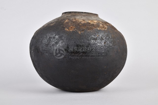 環狀紋陶壺藏品圖，第4張