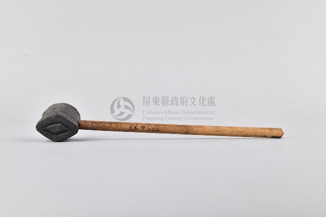 浮雕幾何紋菸斗藏品圖，第3張
