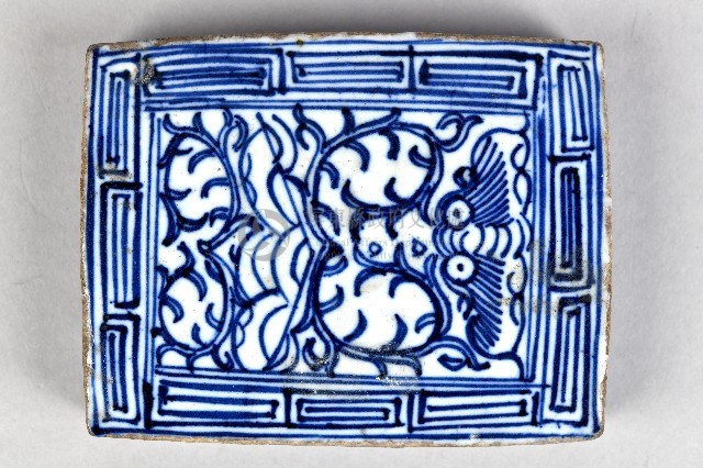 青花捲草紋印泥盒-盒蓋藏品圖，第2張