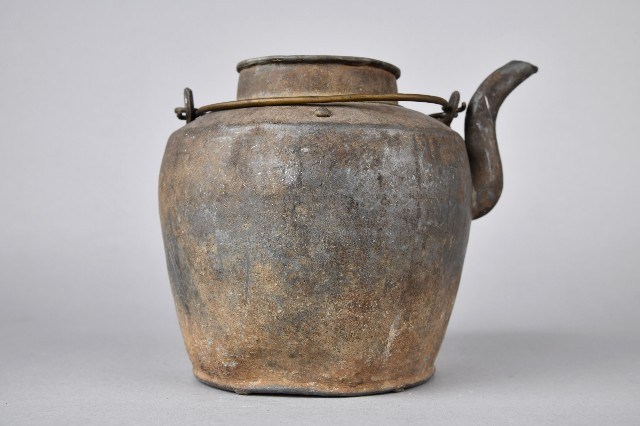 錫製酒壺-壺身藏品圖，第2張