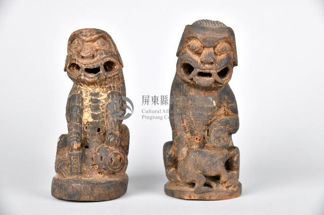 坐姿鬼獅木雕藏品圖，第2張