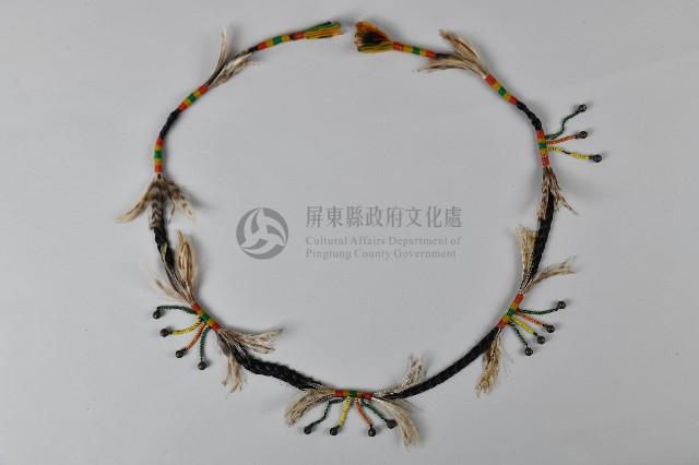 羽毛與串珠鈴鐺裝飾帶藏品圖，第2張