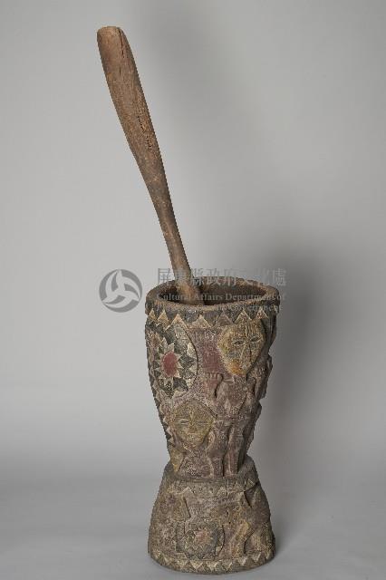 浮雕人像百步蛇木製杵臼組藏品圖，第2張