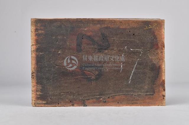 加彩戲曲人像木雕牌飾藏品圖，第2張