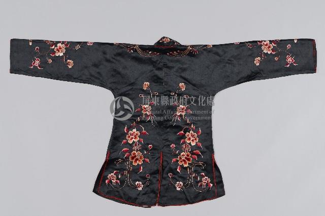 女性繡花對襟長袖上衣藏品圖，第2張