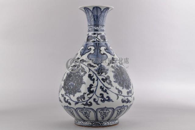 仿青花卉玉壺春瓶藏品圖，第2張