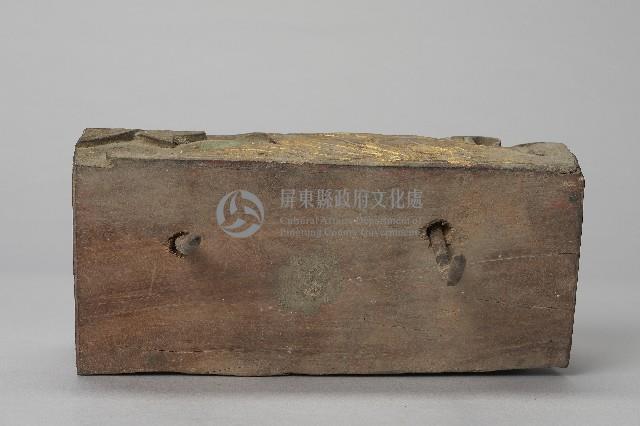 浮雕綠底金漆捲草紋斗拱-1藏品圖，第2張