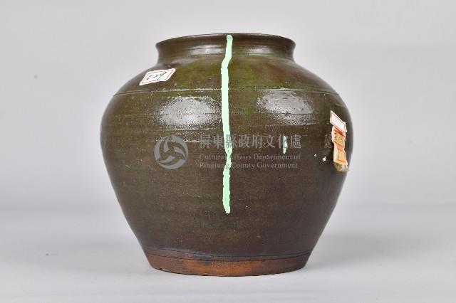 陶製紅紅胎暗青釉素面壺藏品圖，第4張