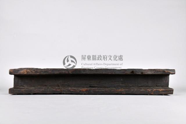 浮雕人面百步蛇及雄鹿木製雙人枕藏品圖，第5張