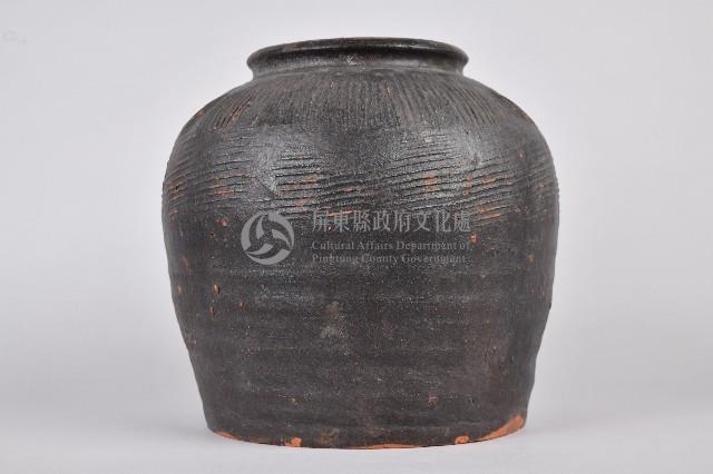 陶製黃褐釉條紋甕藏品圖，第4張