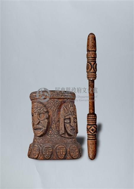 人面百步蛇紋木製杵臼組藏品圖，第1張