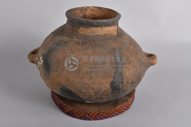 雙耳陶製煮壺藏品圖，第1張