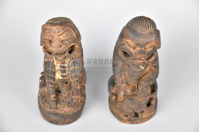 坐姿鬼獅木雕藏品圖，第1張