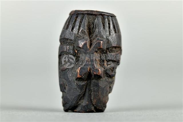 浮雕雙人面木製菸斗頭藏品圖，第5張