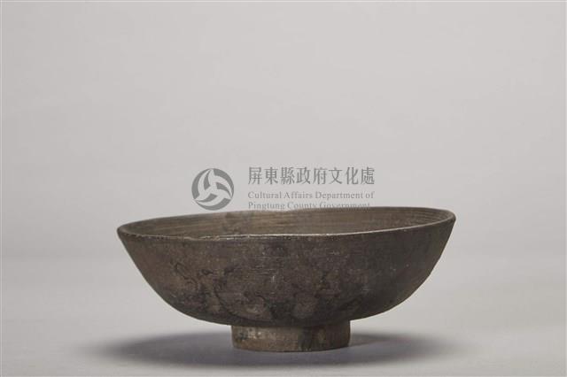 燻燒黑釉陶碗藏品圖，第2張