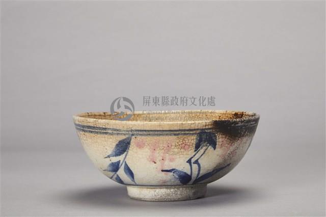 彩繪白釉開片陶碗藏品圖，第2張