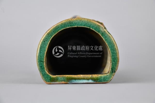 青綠釉蟬竹枝壁插藏品圖，第5張