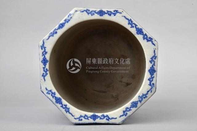 八角青花香筒藏品圖，第2張