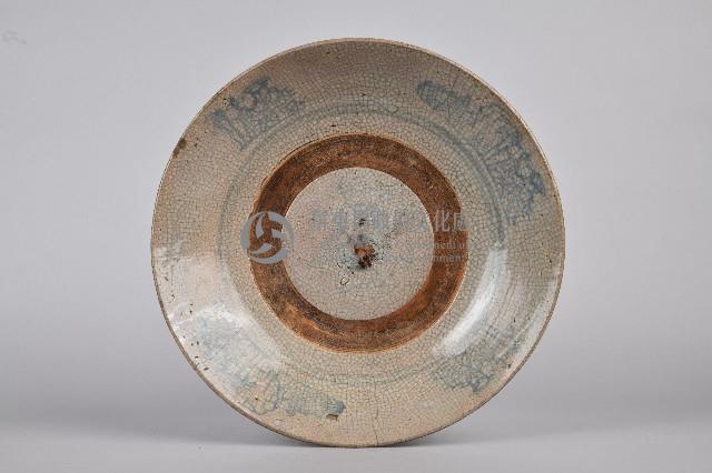 開片騎馬彩繪陶盤藏品圖，第3張