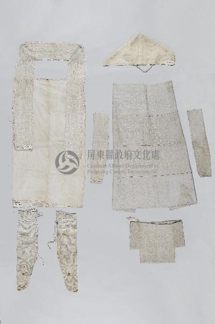 白色女性麻製喪服藏品圖，第1張