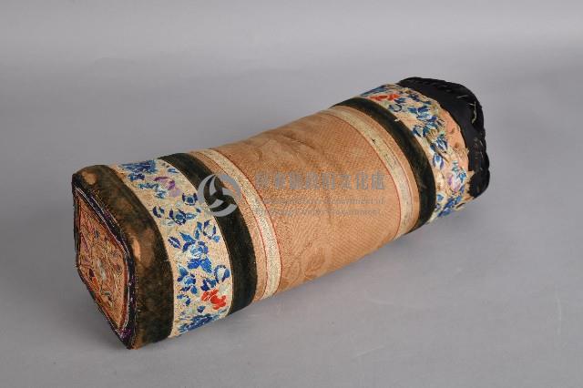 繡花枕頭藏品圖，第1張