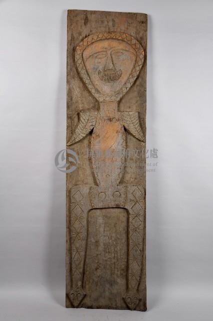 浮雕微笑人像木板藏品圖，第1張