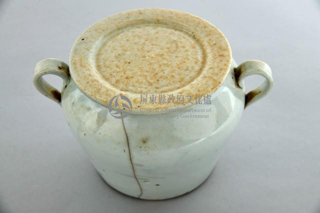 青白釉雙耳罐藏品圖，第1張