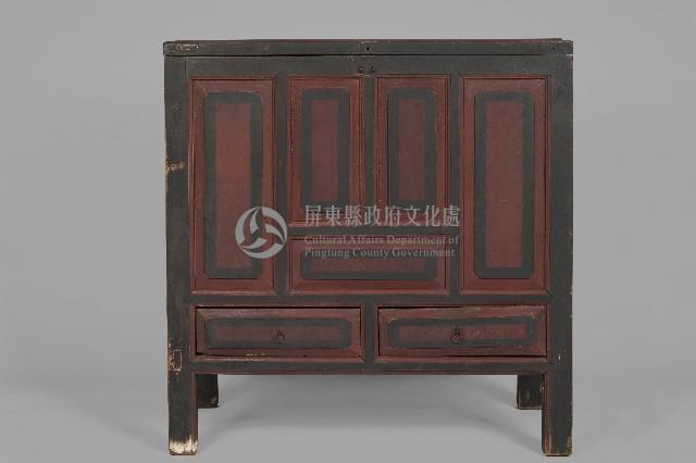 紅黑漆素面蓋頭櫃藏品圖，第1張