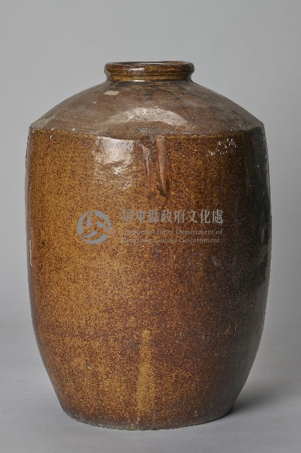 陶製深褐釉紹興酒甕藏品圖，第1張