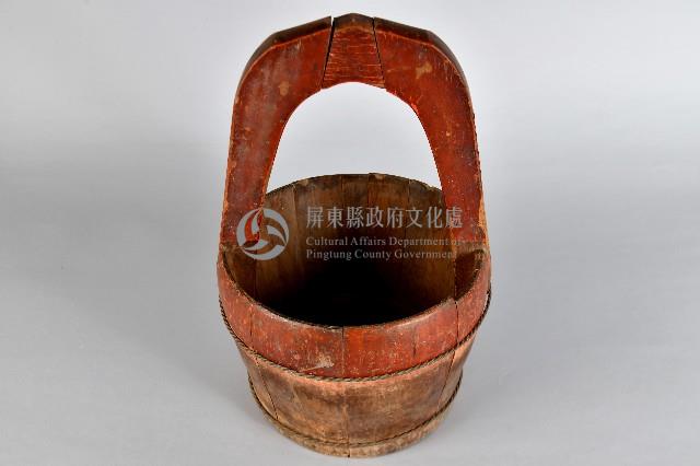 木製素面紅漆水桶藏品圖，第1張
