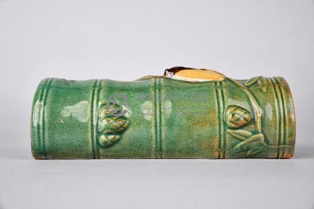 青綠釉蟬竹枝壁插藏品圖，第3張