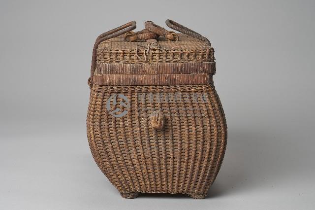 藤製手提行李箱藏品圖，第2張