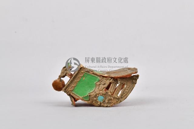 鑲藍石金屬橘底神像帽藏品圖，第3張