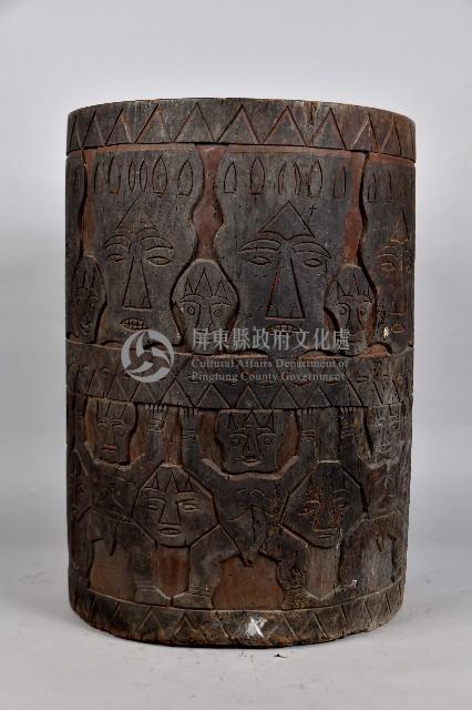 浮雕人面幾何紋穀桶藏品圖，第3張