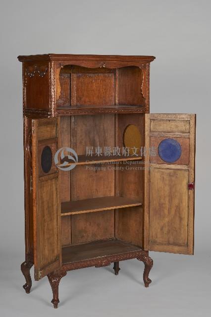 捲草紋玻璃方櫃藏品圖，第5張