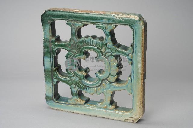 鏤空綠釉花瓣瓷製花磚藏品圖，第3張